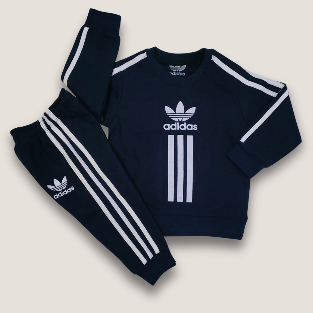 Stylish Fleece Adidas Tracksuit